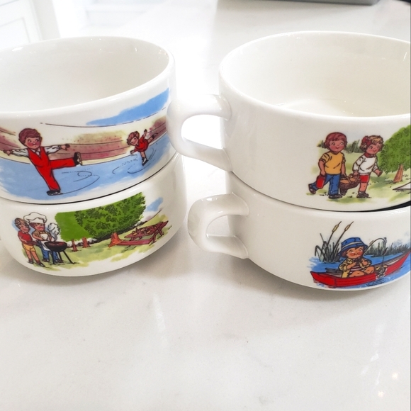 Campbell's Other - Vintage Campbell's Soup Mugs Bowls - Set of 4